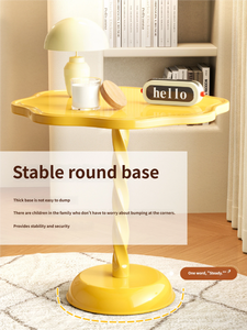 Mesa Auxiliar Redonda de Metal Moderna y Lujosa con Base de Pedestal, Decorada con Flores Amarillas, Pequeña, para Café, Té, Esquina del Sofá, para Sala de Estar - Product Image 5