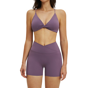 TZ5544-1 Set da 2 Pezzi: Reggiseno Sportivo Sexy con Design a Torsione e Leggings a Vita Incrociata a V, Completo da Yoga e Fitness per Donne - Product Image 5