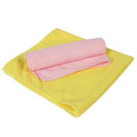 Hoogwaardige ruitenreiniging met 3M microvezel parel doek