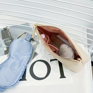 Customizable Size Portable Water Resistant Durable PU <b>Women's</b> Makeup <b>Bag</b> Large Capacity Pockets Soft Handle Printed Logo Japan - Product Image 5