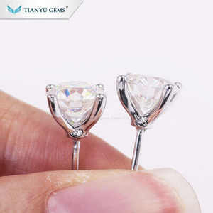 Tianyu ต่างหูเพชรสำหรับผู้หญิง,ต่างหูเม็ดเดี่ยวอัญมณี4แฉก14K ทองคำขาว1ct Moissanite - Product Image 4