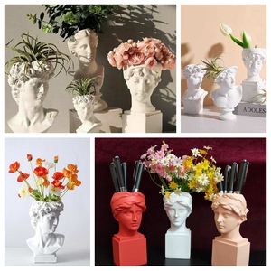 Vasi e Fioriere Decorativi per Piante Succulente da Interno a Forma di Testa di Venere in Cemento per Casa e Giardino - Product Image 3