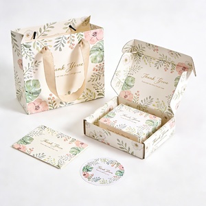 Ensemble d'emballage <span class=keywords><strong>en</strong></span> gros de boîtes <span class=keywords><strong>en</strong></span> <span class=keywords><strong>papier</strong></span> écologiques haut de gamme, boîtes cadeaux, sacs <span class=keywords><strong>en</strong></span> <span class=keywords><strong>papier</strong></span> pour le shopping, avec autocollant personnalisé pour savon artisanal - Product Image 1