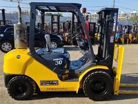 Prix promotionnel Chariot élévateur à fourche à moteur thermique Komatsu 3000 kg avec déplacement latéral pour chantier et entrepôt