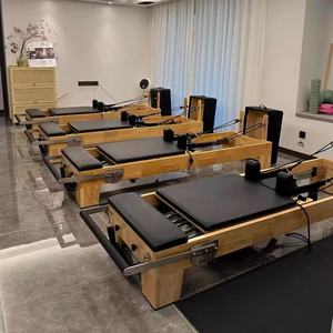Máquina de Pilates Reformer de Madera de Roble Duradera para Uso Comercial, Cama Deslizante para Ejercicios Corporales, Ideal para Estudios de <span class=keywords><strong>Yoga</strong></span> y Pilates - Product Image 5