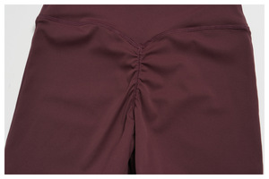 Shorts de yoga pour femmes Yiyi à taille haute, extensibles dans 4 directions, effet push-up, coupe ajustée, respirants et à séchage rapide, shorts de course pour femmes - Product Image 5