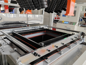 Machine de thermoformage sous vide pour feuilles de plastique ABS PC PS pour ligne de production de sacs de <span class=keywords><strong>voyage</strong></span> - Product Image 5