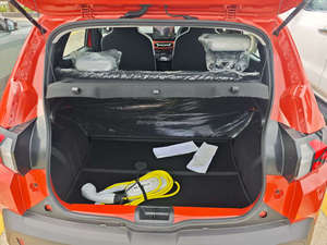 Auto Eléctrico Dongfeng Auto Forthing <span class=keywords><strong>T1</strong></span> Pro, Marca China, Venta Caliente, Volante a la Derecha, 4 Puertas, 4 Asientos, Auto Eléctrico Familiar - Product Image 5