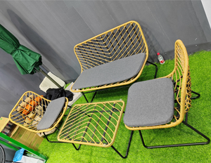 Offre Spéciale d'usine <span class=keywords><strong>de</strong></span> meubles <span class=keywords><strong>de</strong></span> patio extérieur en rotin PE UV bon marché tissage d'osier <span class=keywords><strong>canapé</strong></span> <span class=keywords><strong>2</strong></span> <span class=keywords><strong>places</strong></span> chaise et table ensemble <span class=keywords><strong>de</strong></span> <span class=keywords><strong>canapé</strong></span> - Product Image 3
