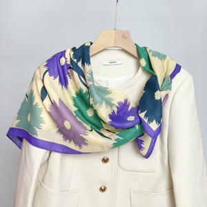 Printemps été 90cm coton lin Polyester carré écharpe Style coréen châle mince gaze soie écharpe en gros pour les femmes - Product Image 3