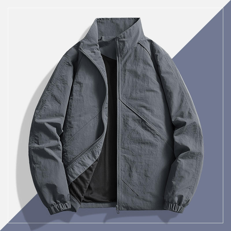 สีเทาเข้ม