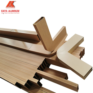 Perfil <span class=keywords><strong>de</strong></span> <span class=keywords><strong>Tubo</strong></span> Cuadrado <span class=keywords><strong>de</strong></span> <span class=keywords><strong>Aluminio</strong></span> WoodGrain <span class=keywords><strong>de</strong></span> 2x4 Pulgadas, <span class=keywords><strong>Tubo</strong></span> Rectangular para Decoración - Product Image 2