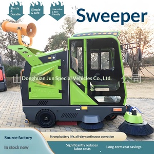New-energy road sweeper, ride-on street sweeper, municipal sanitation road-cleaning vehicle - Product Image 3