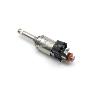 Inyector de combustible Pe01-13250C para Mazda 3 Cx-3 Mx-5, pieza de repuesto para sistema de inyección electrónica de combustible, construcción metálica - Product Image 4