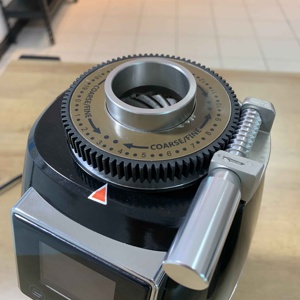 <span class=keywords><strong>Kalita</strong></span> Mini moulin à café électrique pour la maison Doseur manuel manuel Moulin à café conique à main Moulin à café - Product Image 5