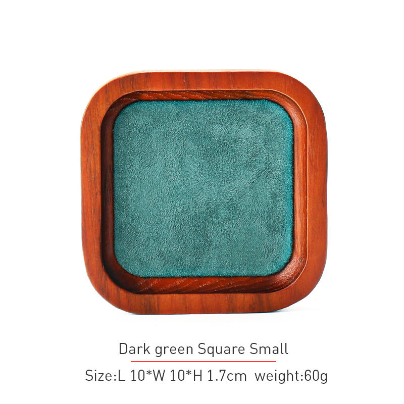 สี่เหลี่ยมสีเขียวขนาดเล็ก