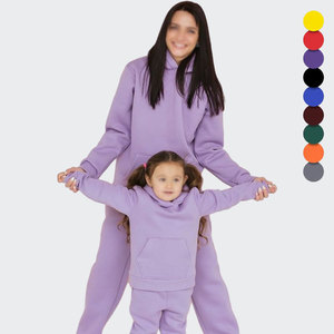 Maman et moi survêtements assortis tenues de <span class=keywords><strong>famille</strong></span> couleur unie logo personnalisé polaire sweats à capuche survêtement costumes - Product Image 1