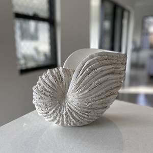 Nautilus Schelp Sculptuur-Strand Thema Oceaan Decor Voor Thuis-Rustieke Witte Hars Vervaardigd Kustschelp Plank Decor - Product Image 5