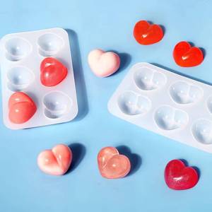 DIY Cute Heart-Shaped Butt Handmade Valentine's Day Chocolate Mold Crystal Epoxy Resin Craft Decoration <b>Accessories</b> - Product Image 4