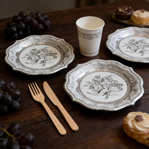 Assiettes en papier jetables écologiques de style rétro européen pour les dîners et les mariages - Product Image 4