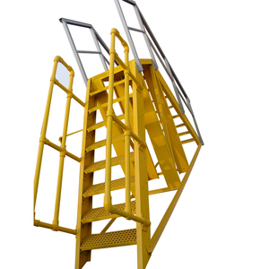 Pasamanos de fibra de vidrio WPC para exteriores estándar de EE. UU. con base de pie - Product Image 1