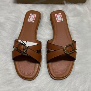 Sandalias de Playa Planas de Lujo para Mujer al por Mayor - Transpirables, Antideslizantes, de Moda, para Exteriores, Primavera/Verano - Product Image 4