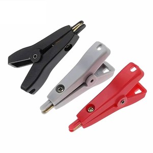 Pinza de Cocodrilo Yuncanxin 5A, Pinza de Prueba de Cobre, Aislada en Plástico Rojo, Gris y Negro, Duradera, para Pruebas Eléctricas - Product Image 4