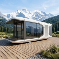 Capsule d'hôtel modulaire personnalisable à 2 chambres avec cuisine et salle de bain spacieuses, appartement en conteneur maritime