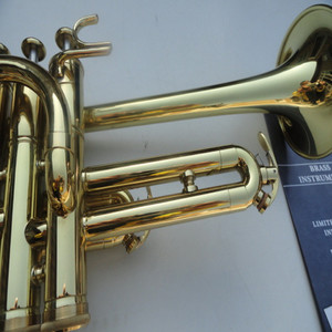 Fabricant d'<span class=keywords><strong>instruments</strong></span> à <span class=keywords><strong>vent</strong></span> occidentaux de petite corne en laiton doré laqué à 4 touches Vente en gros de petite corne en laiton - Product Image 4