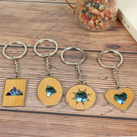 Porte-clés en bois gravé au laser avec incrustation de coquille de paua, étanche et durable, vente en gros, personnalisé, promotionnel pour entreprises, directement de l'usine