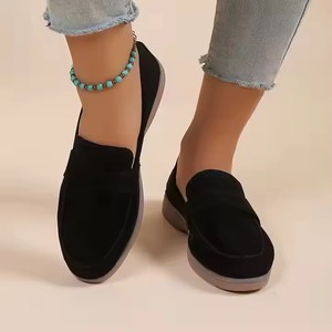 Yeni resim kadın rahat loafer'lar üzerinde kayma kadınlar için büyük boy 35-43 rahat spor düz ayakkabı - Product Image 4