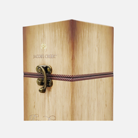 Boîte à vin et whisky de luxe en carton de 2 mm, design classique et élégant, logo en feuille UV, laminage mat, fermeture à fermoir métallique, haut de gamme
