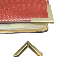 Suministro de fábrica Esquina de <span class=keywords><strong>metal</strong></span> de 25x25x2,0mm para cubierta de libro - Product Image 2