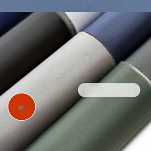 Ruban adhésif acrylique imperméable pour réparation de tentes, vestes matelassées, vêtements et travaux du bois - Product Image 3