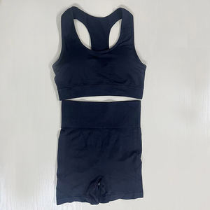 Senorita Set di biancheria intima sportiva da donna antiurto per Yoga Top Leggings corti a tinta unita tuta sportiva per correre Fitness in due pezzi - Product Image 6