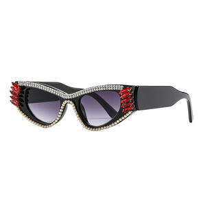 Nouvelles lunettes de soleil œil de chat pour femmes, monture en métal noir, protection UV400, type 3, pour la conduite en extérieur - Product Image 2