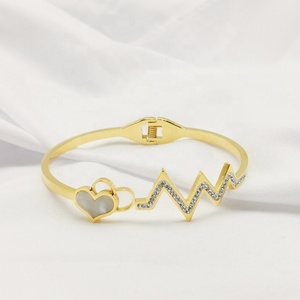 15 Thoughtful Gifts for Nursing Week That Nurses Actually Love