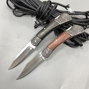 Navaja Plegable A3255R para Uso Diario, Mango de Madera, Bloqueo de Seguridad, Mango Vintage con Diseño de Bandera, Super Afilada, Táctica, para Exteriores, de Bolsillo - Product Image 1