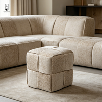 Pouf carré texturé en chenille beige neutre français, tabouret ottoman tissé à motif quadrillé, repose-pieds d'appoint polyvalent