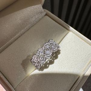 Anillo de Encaje Vintage de Plata Pura S925 Wenchi, Simple y Elegante con Patrón Geométrico, Diseño de Lujo y Nicho, Modelo 22769 - Product Image 1