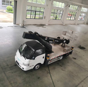 YIWEI 4.5 Ton Caminhão Plataforma De Trabalho Aéreo Elétrico Personalizado Nova Energia Bucket Lift Truck - Product Image 5