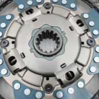 325-14-37.6 Koppeling Aangedreven Schijf Assemblage ME521001 ME521025 ME521026 ME521012 Geschikt voor Mitsubishi Fuso 6D15 6D16 6D17 Motoren