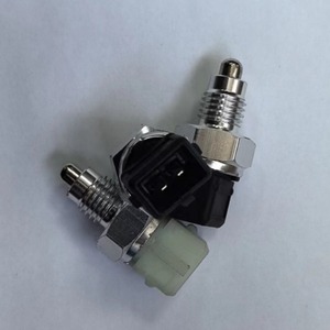 Interruptor de luz de marcha atrás Bmw 23147524811, interruptor térmico para reparación y reemplazo de interruptores automotrices - Product Image 3