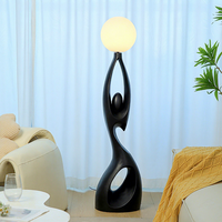 Lampadaire LED créatif moderne en forme humaine, idéal pour le salon, près du canapé, ou la chambre à coucher, ambiance postmoderne de luxe.