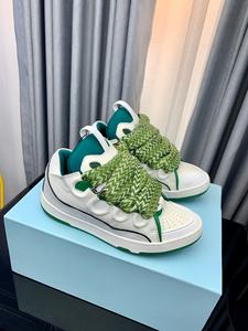 Nuevos zapatos casuales de lujo para hombre y mujer, con aumento de altura universal, función antideslizante y estilo deportivo. - Product Image 3