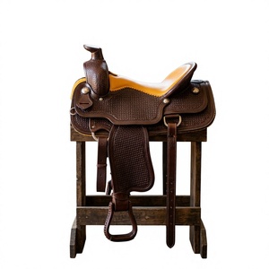 Selle de course de luxe en cuir de buffle véritable, fabriquée à la main en Inde, style anglais, durable, avec arbre en bois, modèle NA81 de BS International - Product Image 6