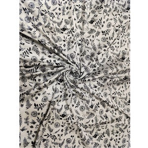 Tissu satiné lisse 100% polyester imprimé multicolore pour la couture, les travaux manuels, les robes de mariée, les projets pour filles - Léger - Product Image 1