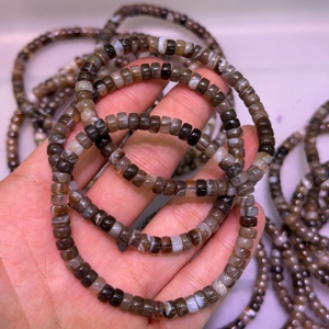 Bracciale Elastico con Perline Heishi in Cristallo Naturale del Botswana, Gioielli Unisex Impilabili con Immagine di Cristallo e Feng Shui - Product Image 2