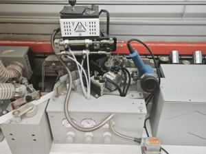 Machine à plaquer les bords droits obliques entièrement automatique Machine à sceller les quatre côtés chantant - Product Image 3