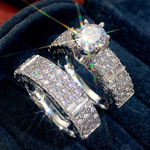 Anello di Fidanzamento con Zirconi alla Moda per Donne, Elegante Regalo di Compleanno, Gioielli da Sposa - Product Image 1